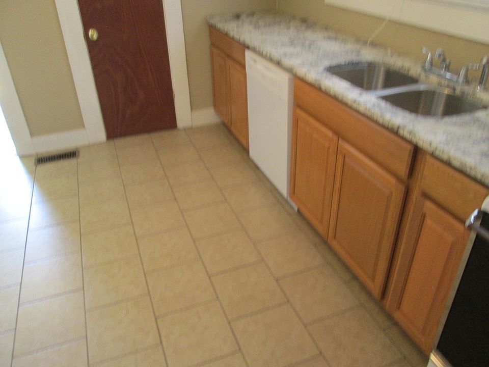2nd image of 1125 Rock Creek Rd
