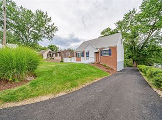 181 Big Horn Rd, Pittsburgh, PA 15239