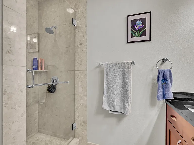 4525 Dean Martin Dr #1101 — Photo 27