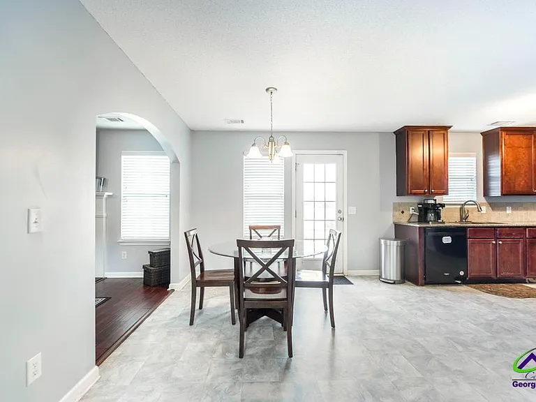 307 Timberwind Dr — Photo 12