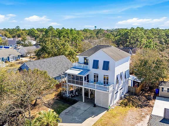 3rd image of 503 W Yacht Drive