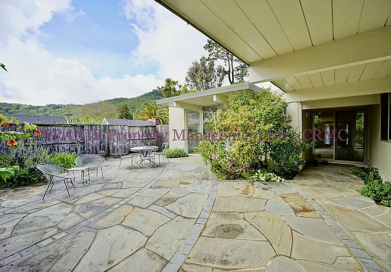 1309 Idylberry Rd — Photo 30