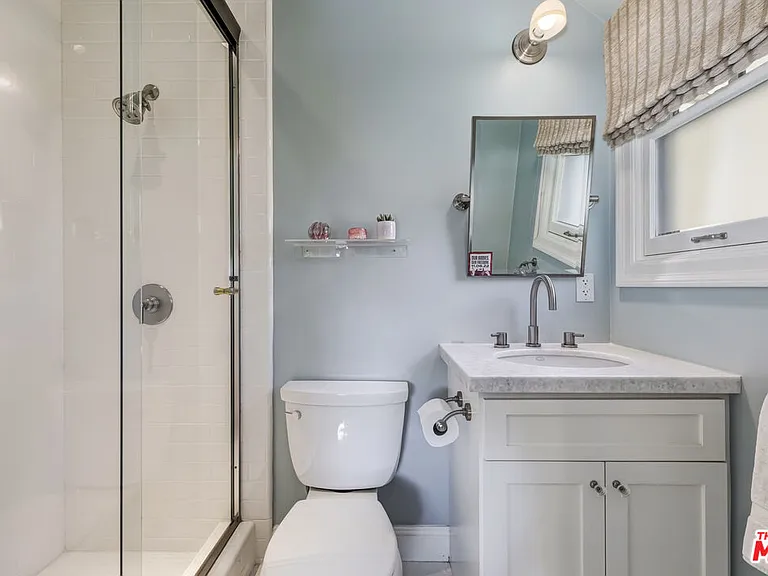 2855 Club Dr — Photo 34