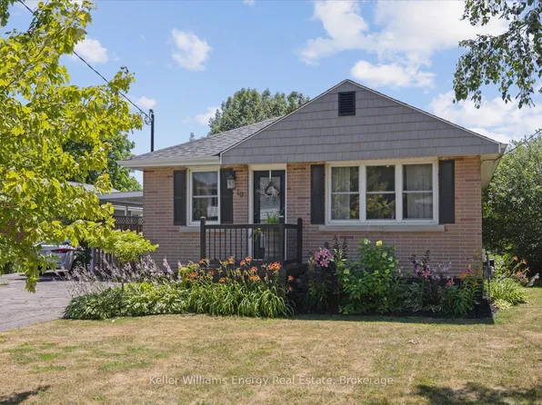 19 Ralston Dr, Pt Hope, ON L1A 2C2