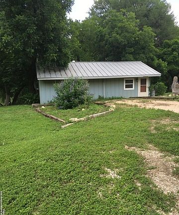 5th image of 270 Meadow Lake Dr