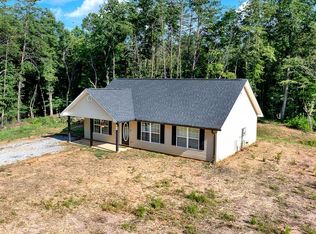 55 Silver Fox Ct, Dahlonega, GA 30533