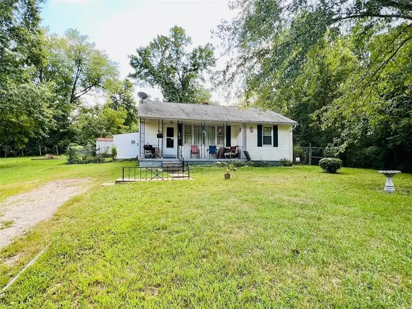 950 Mill Hill Rd, Saint Clair, MO 63077