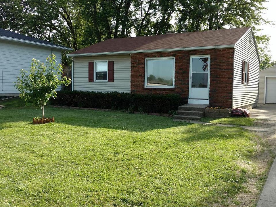1st image of 433 Ferndale Ave NW