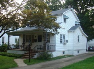 16 Carolina Ave, Ewing, NJ 08618