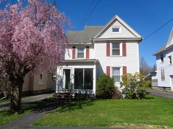 7 Campbell St, Bath, NY 14810