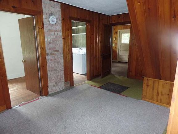 4th image of 14349 Poplar Ln