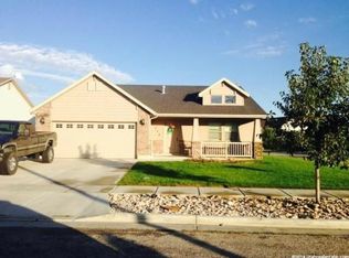 117 Westgate Ln, Ogden, UT 84404