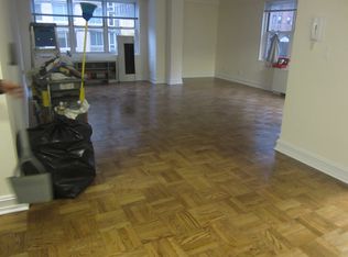 888 8th Ave APT 11P, New York, NY 10019