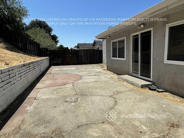 513 San Joaquin Ave — Photo 17