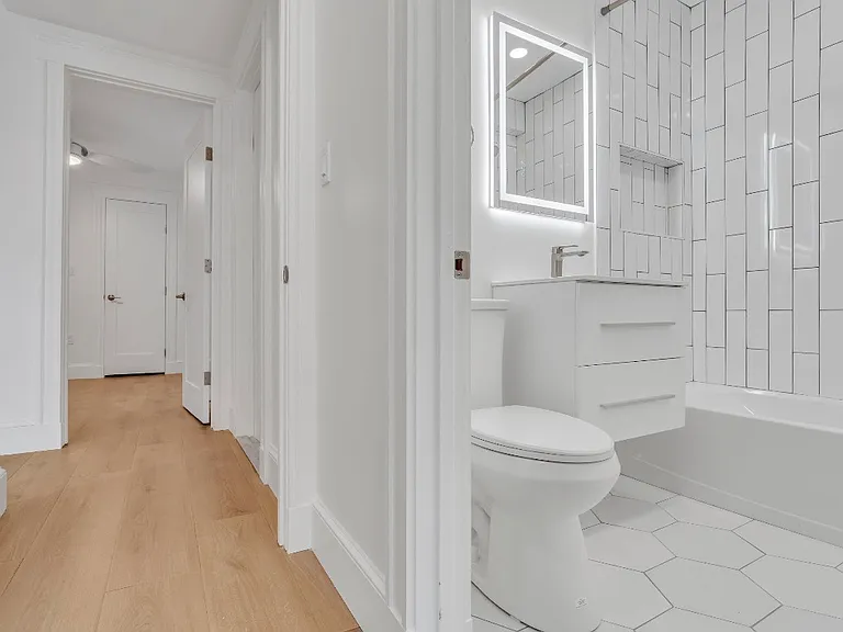 316 Summit Ave #102 — Photo 19