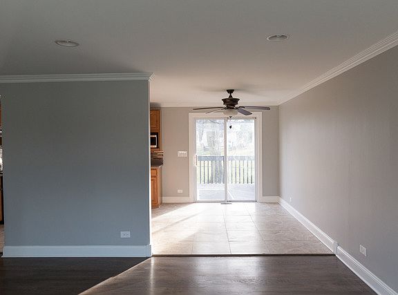 3rd image of 1423 Hartmann Dr