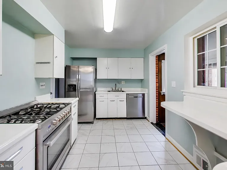 7215 Normandy Ln — Photo 7