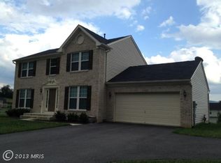 11462 Buhrman Dr W, Waynesboro, PA 17268