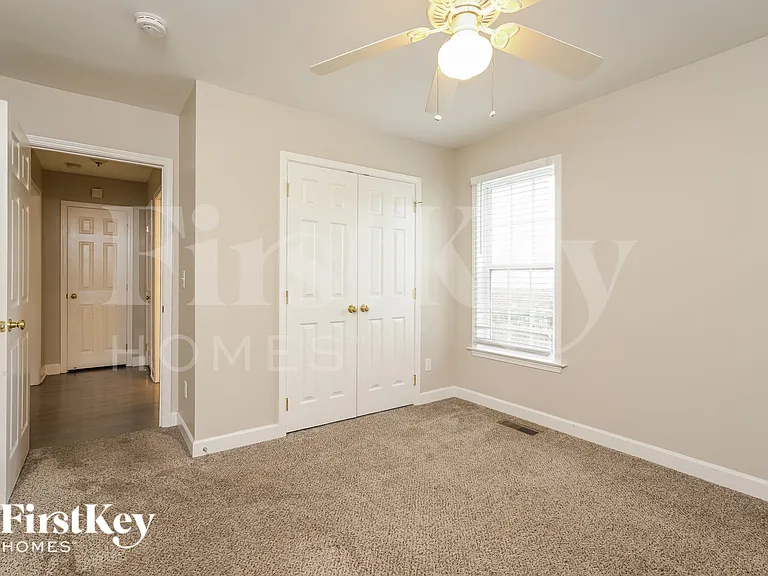 4767 Audrey Dr — Photo 11