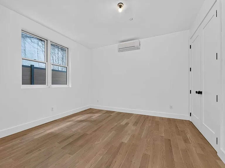 173 Tompkins Ave #1R — Photo 3
