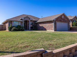 10652 SE 26th St, Midwest City, OK 73130