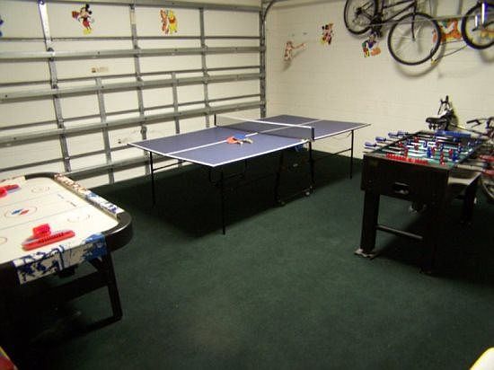 SL4P2935SVB-games-room