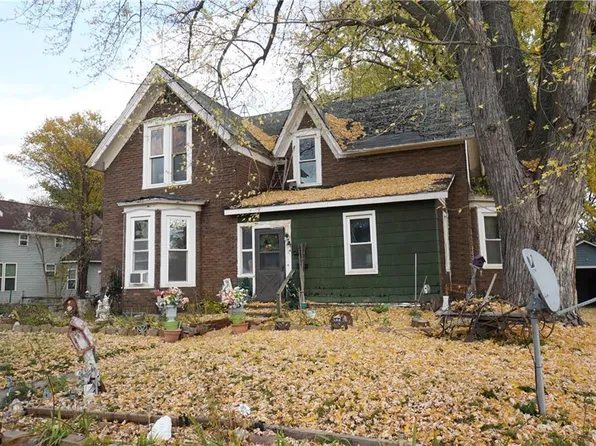 2327 4th Street, Eau Claire, WI 54703