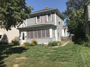 412 Locust St, Yankton, SD 57078