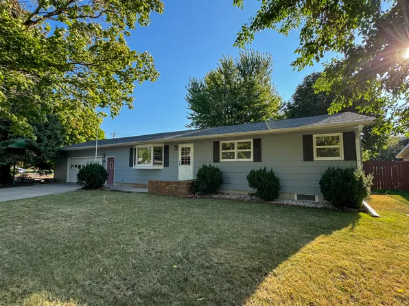 1810 Utah Ave SE, Huron, SD 57350