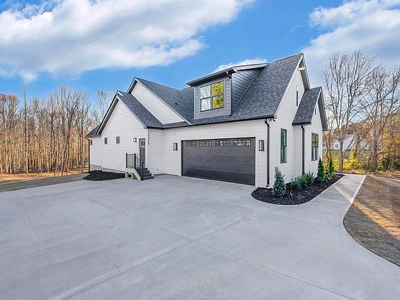 4th image of 3798B Ballenger Rd