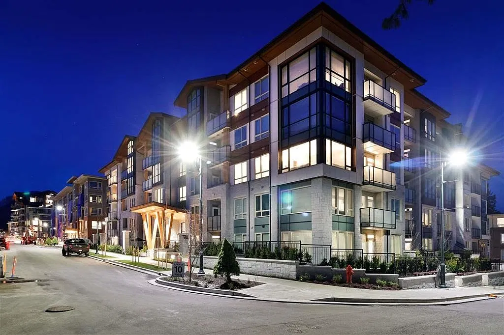 2 bed, 922 sqft, $3,350 — Photo 4