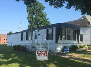 900 S 12th St, Herrin, IL 62948