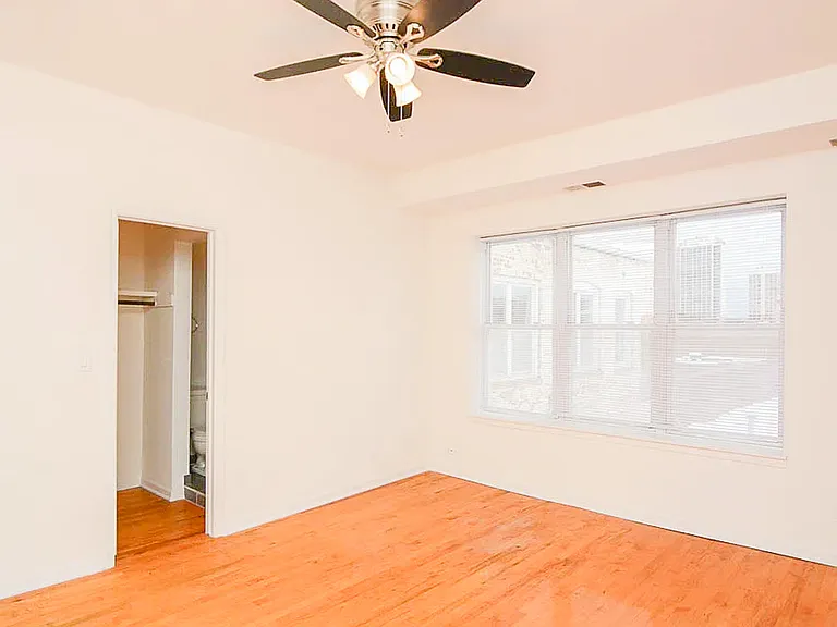1555 N Mohawk St #3B — Photo 7