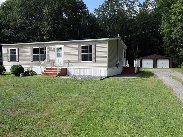 701 E Pittston Road, Pittston, ME 04345