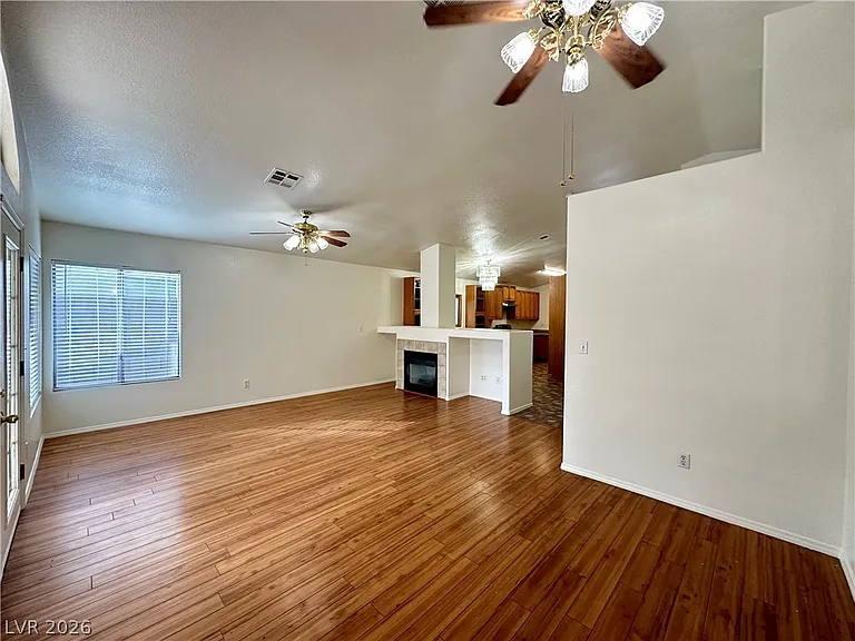 8009 Sierra Largo Dr — Photo 5