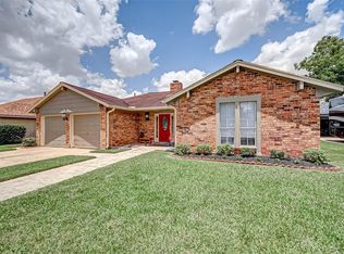 1413 N Park Side Dr, Deer Park, TX 77536