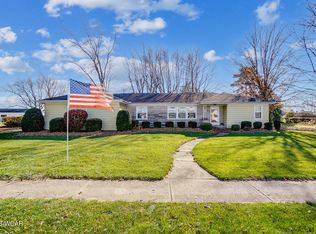 833 E Tully St, Convoy, OH 45832