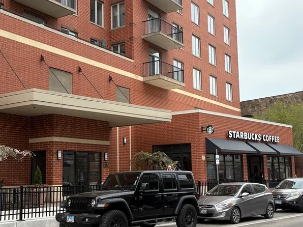 515 Main St APT 502, Evanston, IL 60202