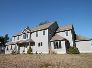 24 Tanglewood Rd, Amherst, MA 01002
