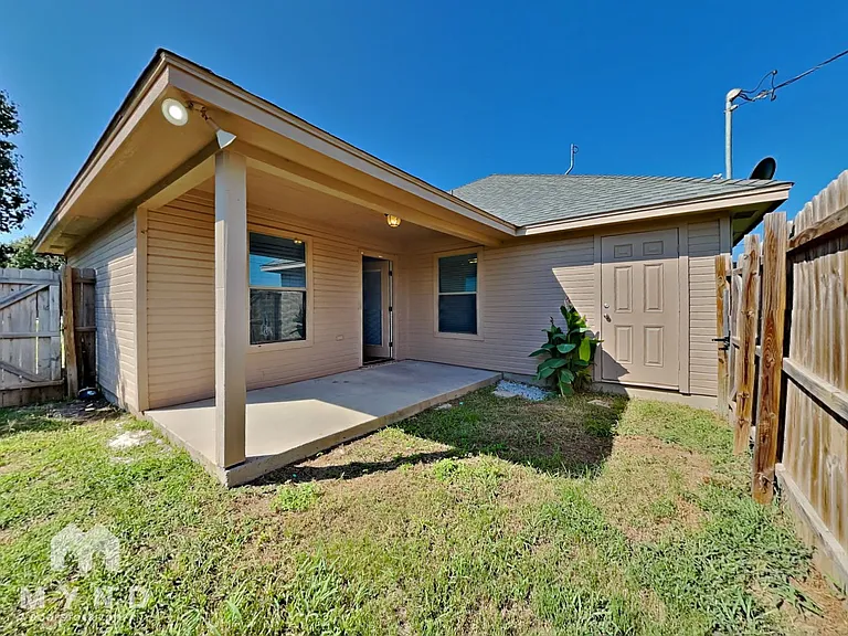 108 Jolin Ln — Photo 18