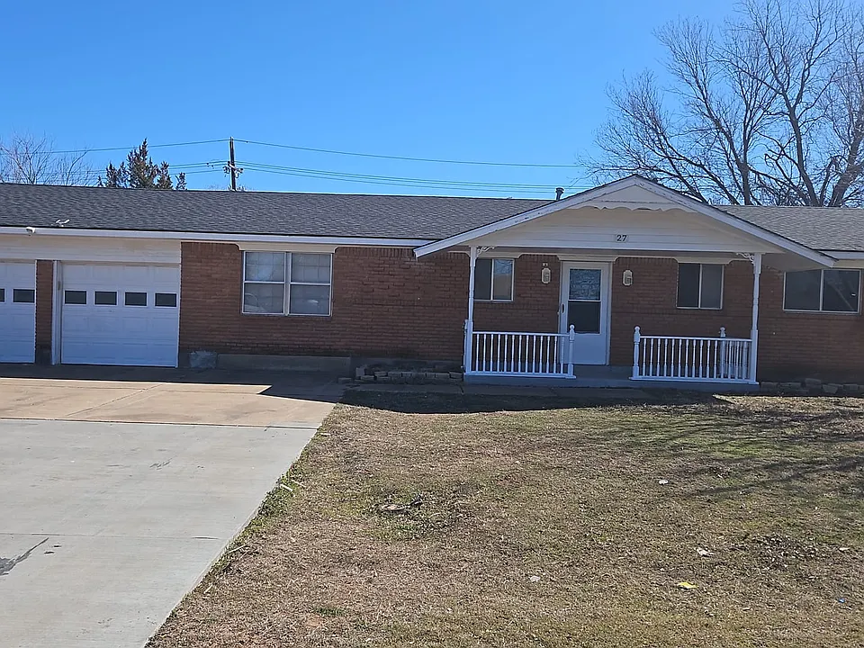 27 NW 53rd St