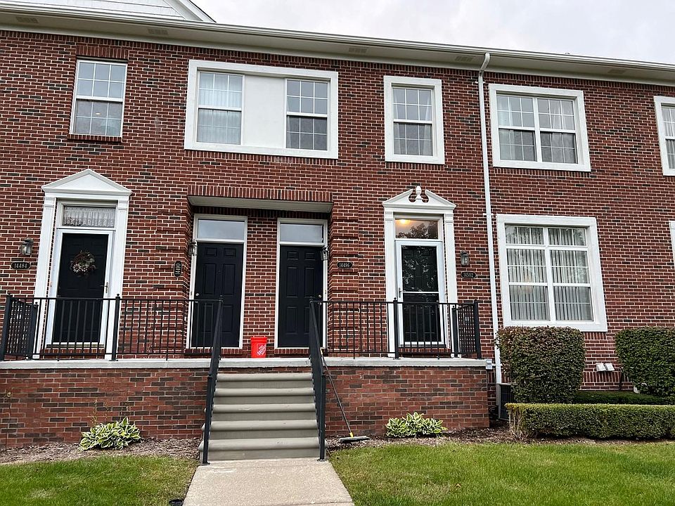 1st image of 14496 Vauxhall Dr