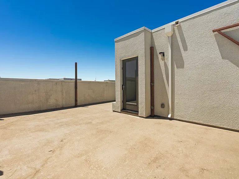 1475 Latitudes Way — Photo 37
