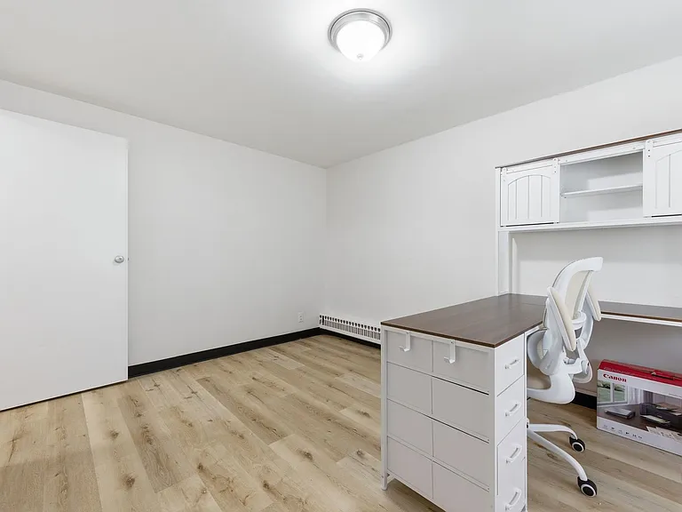 Lumar Village Apartments — Photo 11