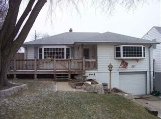 6625 Evans St, Omaha, NE 68104