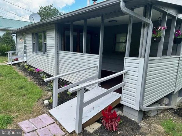 74 City View Ave, Wiley Ford, WV 26767