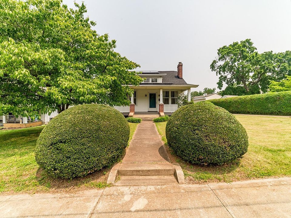 1st image of 205 McWane Cir