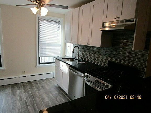 3rd image of 282 Prospect Park W #2