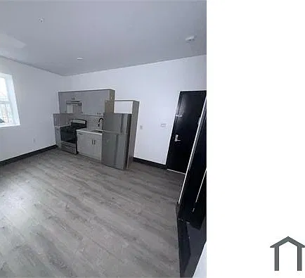 11 Thomas St #2A