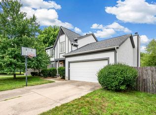 3226 Tumwater Valley Dr, Pickerington, OH 43147
